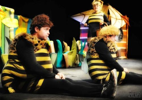 ZIMNÍ PŘÍHODY VČELÍCH MEDVÍDKŮ